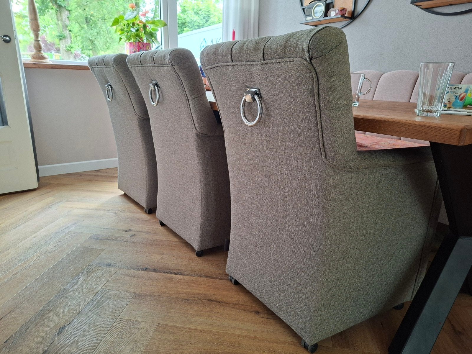 6 Luxe eetkamerstoelen urban sofa – grijs – armleuningen & w, Ophalen, Gebruikt, Vijf, Zes of meer stoelen, Stof
