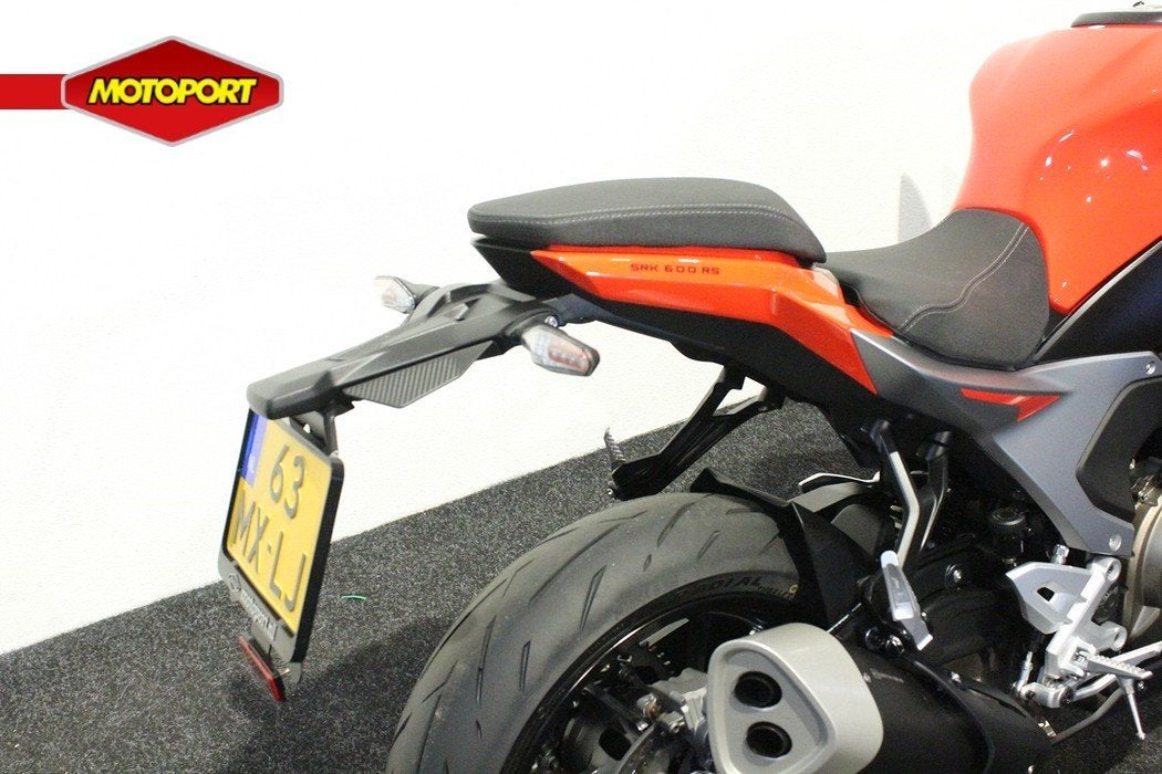 QJMOTOR SRK 600 RS (bj 2025), Nieuw, Sport, Lorentzlaan 14
3401 MX  IJsselstein, Qjmotor