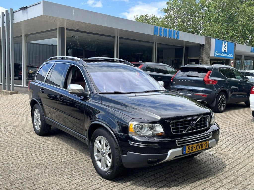 Volvo XC90 4.4 V8 AWD Executive LPGG3 RSE Schuifdak BLIS Koe, Auto's, Volvo, Gebruikt, 138 €/maand, Zwart, Leder