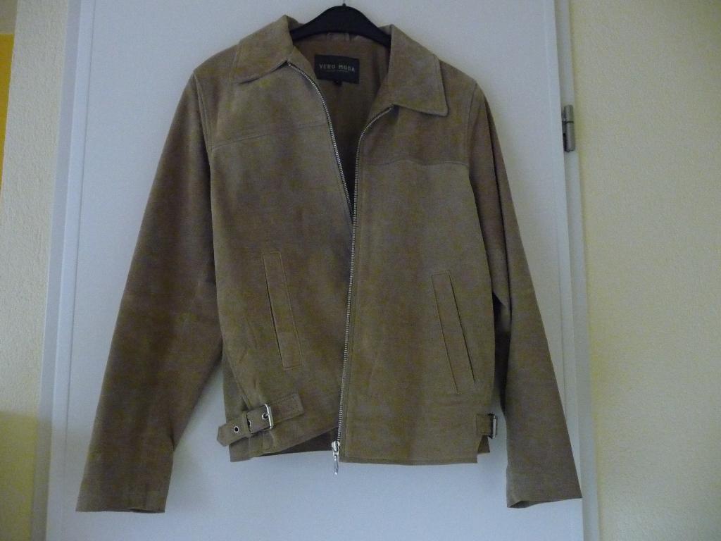 Vero Moda kort suède leren jasje. Maat S., Beige, Ophalen of Verzenden, Zo goed als nieuw, Jasje
