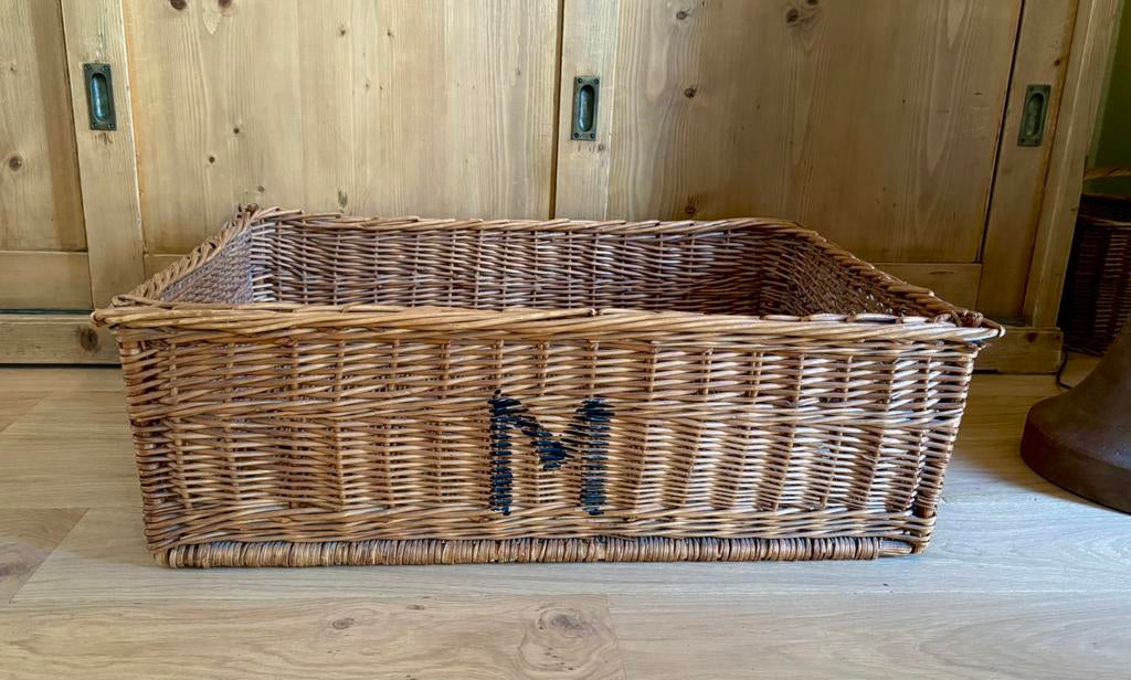 Grote mooie brocante rieten mand, Ophalen