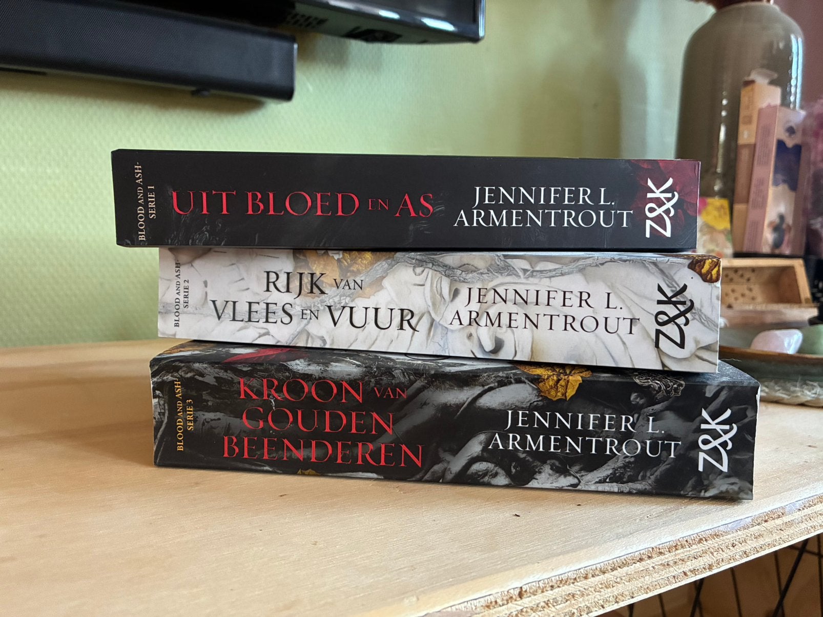Blood & Ash | 3x NL paperback |NIEUW| Jennifer L. Armentrout, Boeken, Ophalen of Verzenden, Nieuw