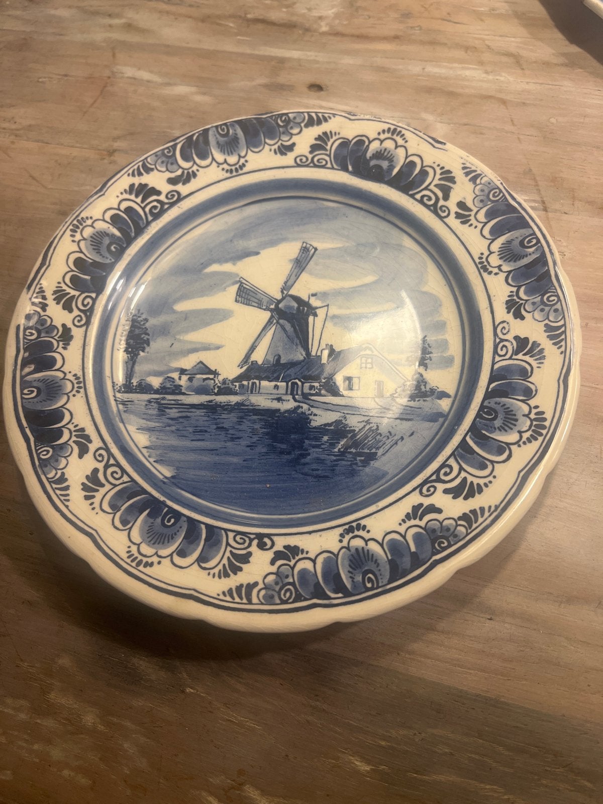 Delfts Blauw Handgeschilderd Bord met Molenlandschap