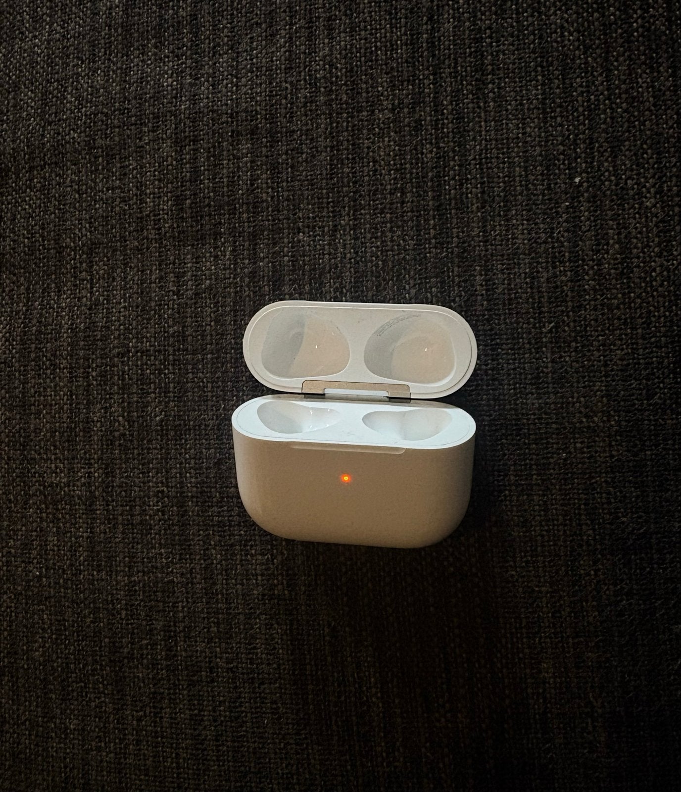 Originele Apple AirPods 3e generatie oplaadcase, Audio, Tv en Foto, Overige Audio, Tv en Foto, Ophalen, Gebruikt