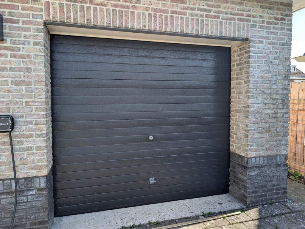 Geïsoleerde sectionaal garagedeur 235x215cm, Ophalen, Gebruikt, Garagedeur, 120 cm of meer