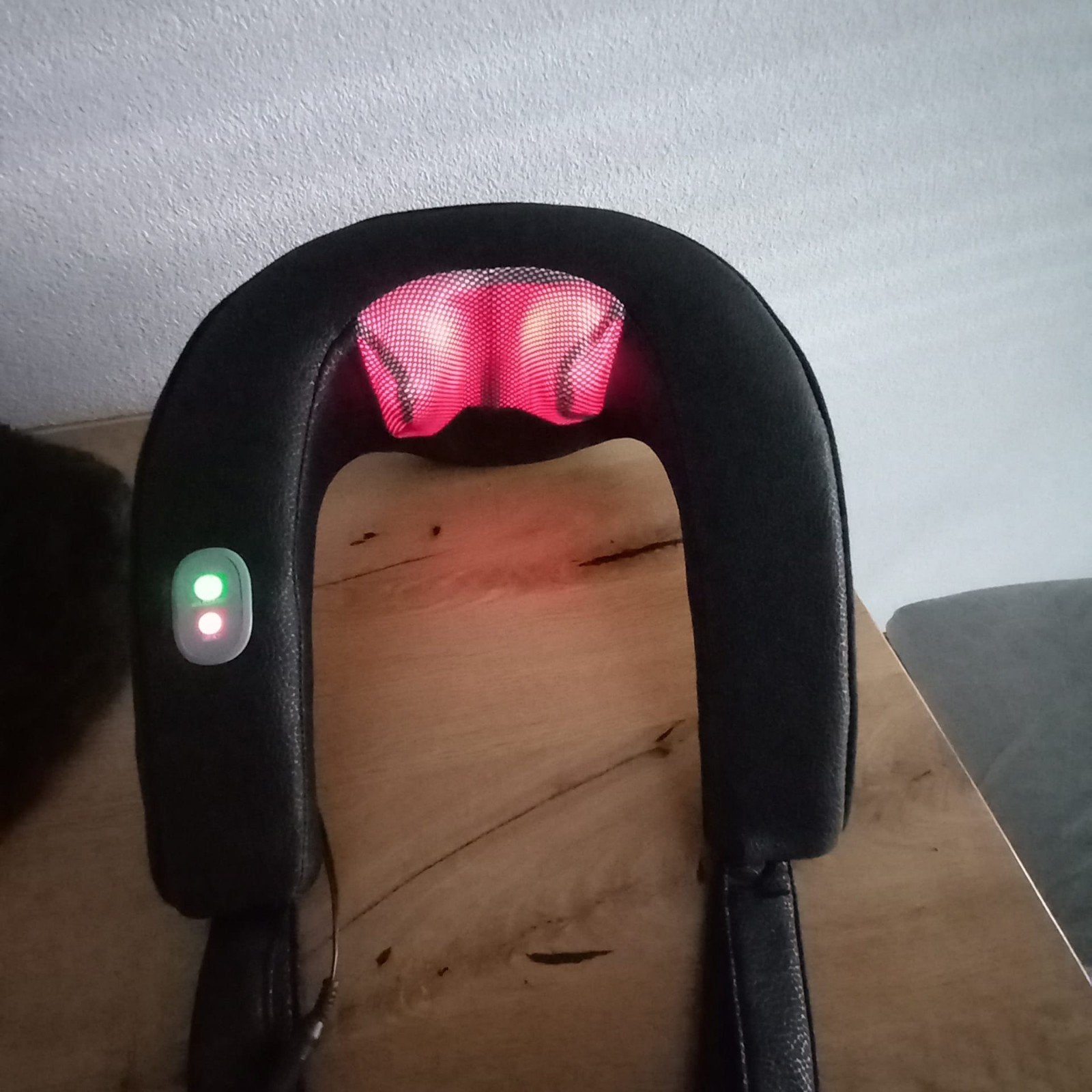 Nek massage apparaat met infrarood, Sport en Fitness, Ophalen of Verzenden, Zo goed als nieuw, Apparaat