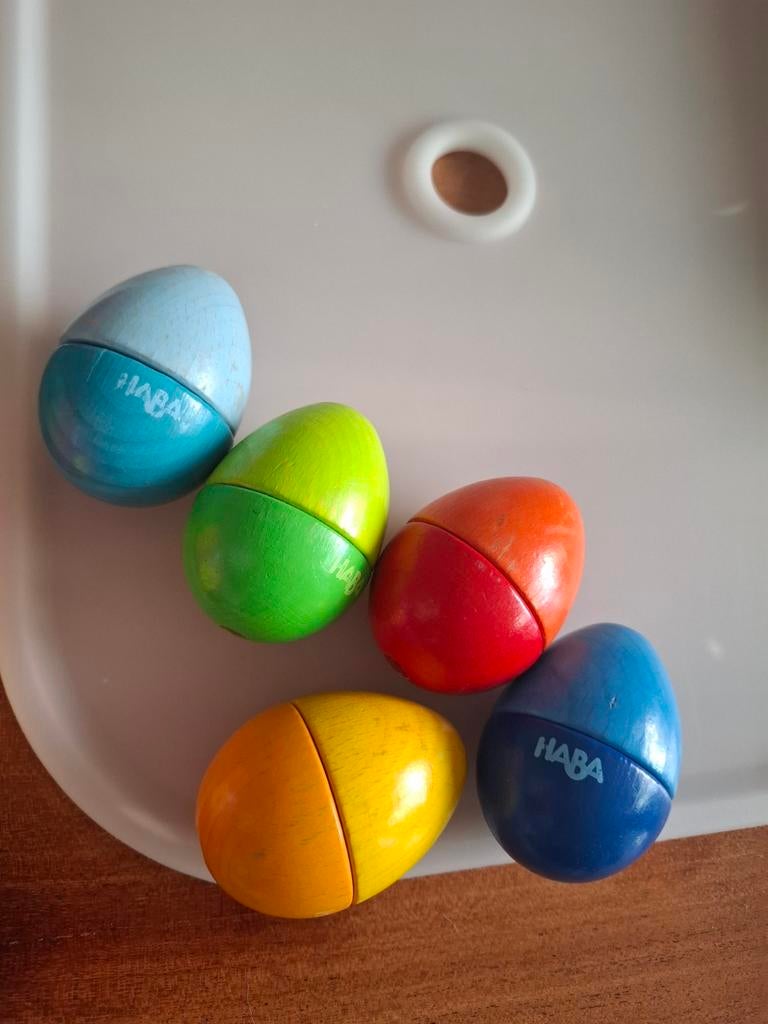 Haba Muziekeitjes - Kleurrijke Houten Rammelaars voor Baby's, Ophalen of Verzenden, Gebruikt, Rammelaar, Met geluid
