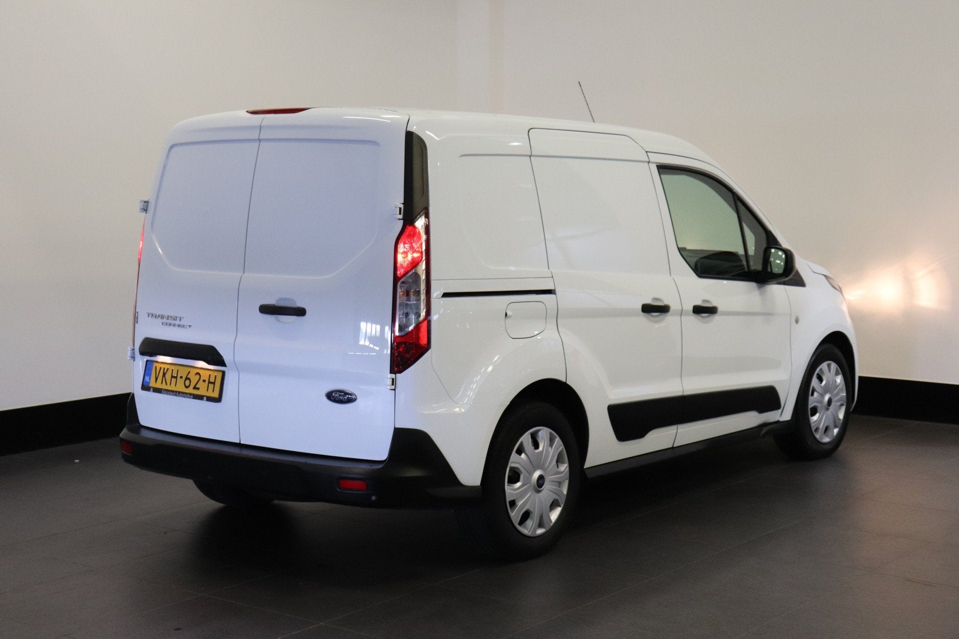 Ford Transit Connect 1.5 EcoBlue EURO 6 - Airco - Cruise - C, Voorwielaandrijving, Stof, Gebruikt, 4 cilinders