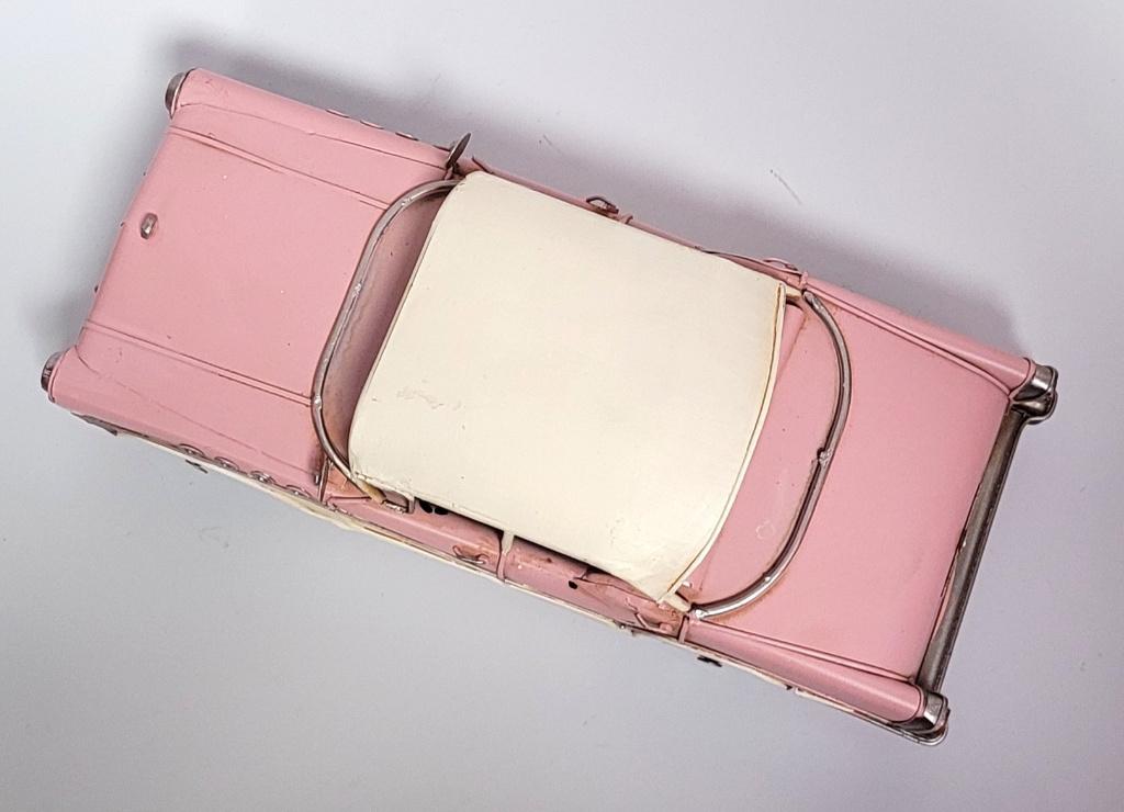 Buick Amerikaanse roze auto miniatuur model blikken deco, Ophalen of Verzenden, Nieuw, Auto's