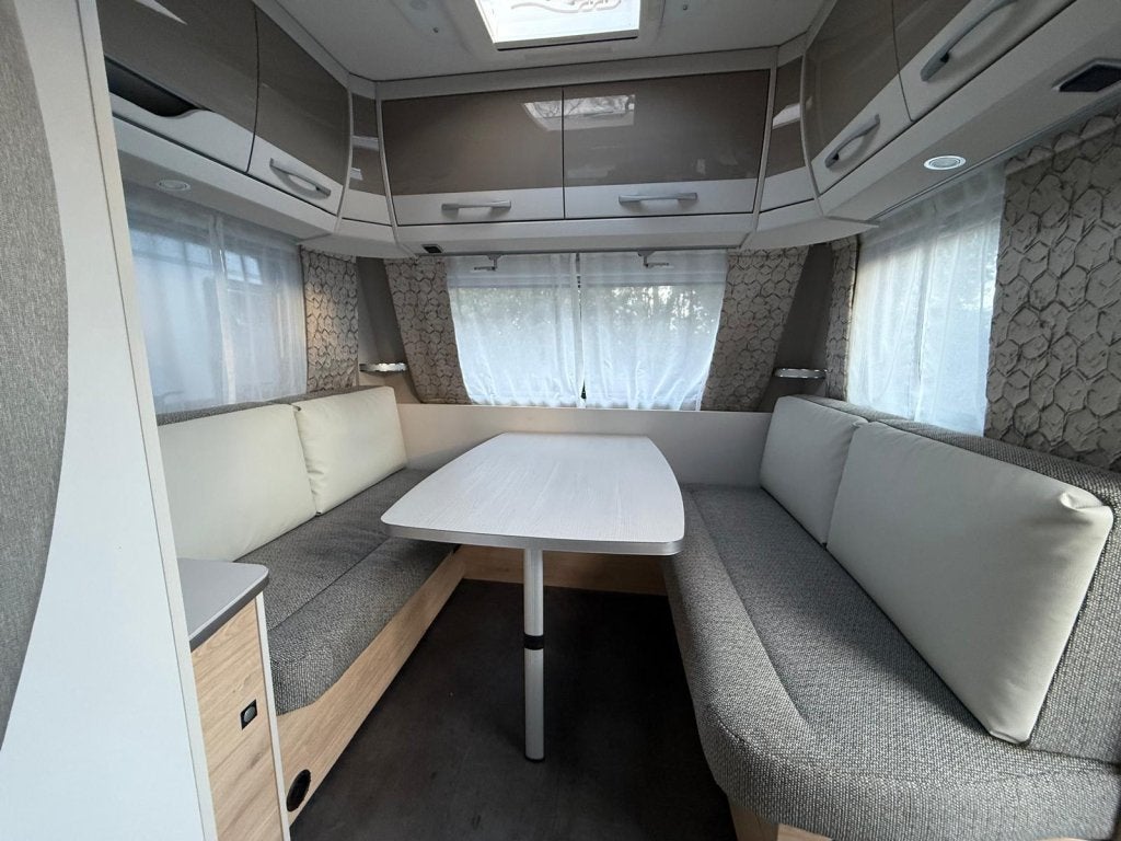 Foto 5 van Dethleffs Nomad 510 LE mover+ voortent+ airco