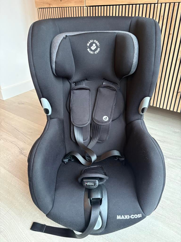 Maxi-Cosi Axiss draaibare autostoel uit 2022, Kinderen en Baby's, Autostoeltjes, Ophalen, 9 t/m 18 kg, Maxi-Cosi, Gebruikt