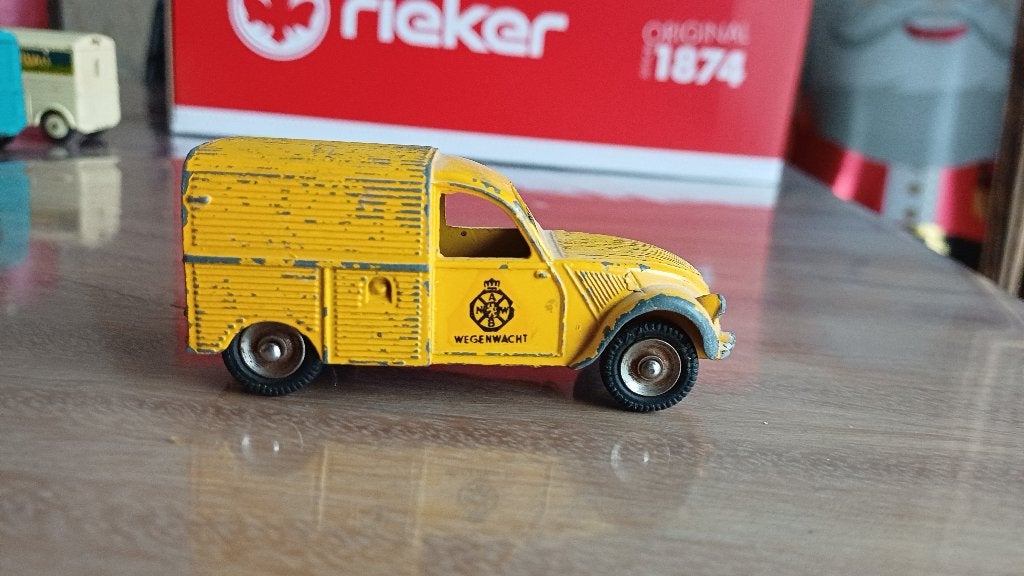 Dinky toys citroen 2CV ANWB, Antiek en Kunst, Ophalen of Verzenden