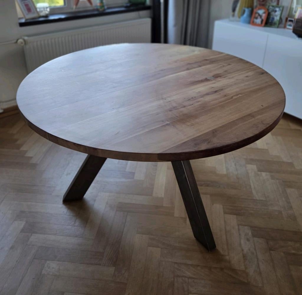 Ronde eettafel 135cm, Huis en Inrichting, Tafels | Eettafels, Overige houtsoorten, Rond, Ophalen of Verzenden, Industrieel