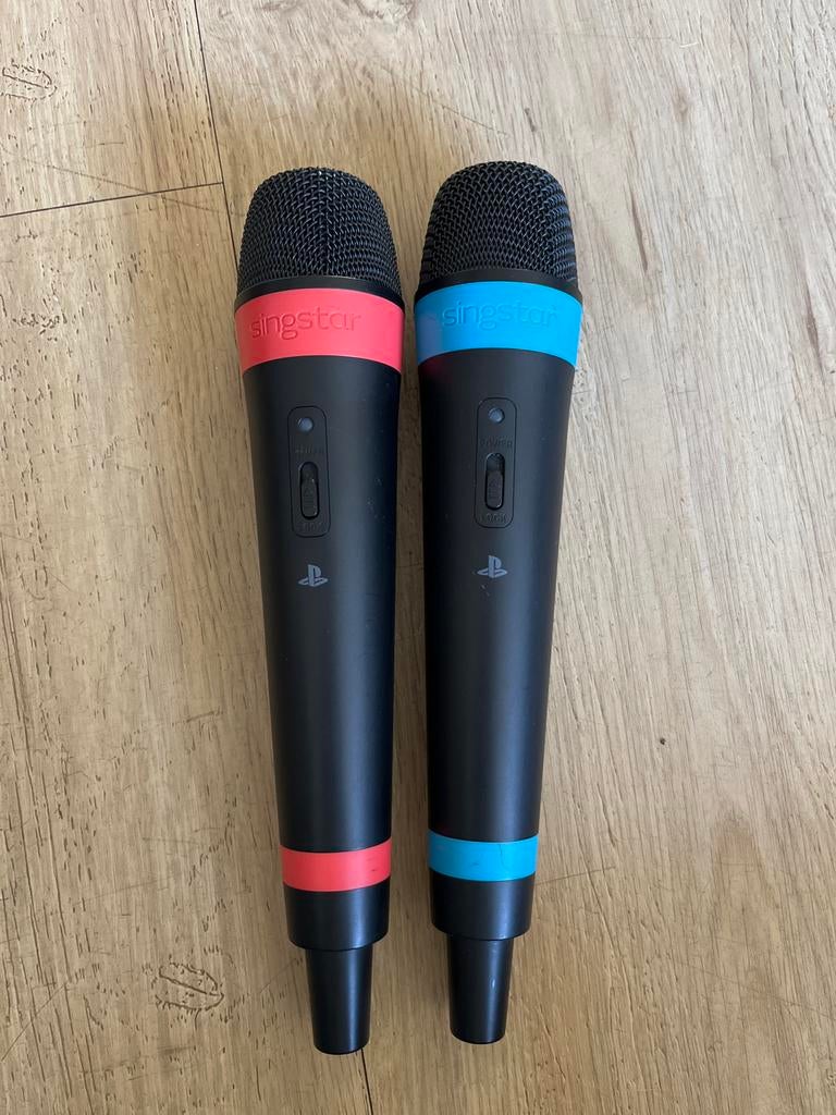 Singstar microfoons playstation, Spelcomputers en Games, Ophalen of Verzenden, Gebruikt, PlayStation, Microfoon