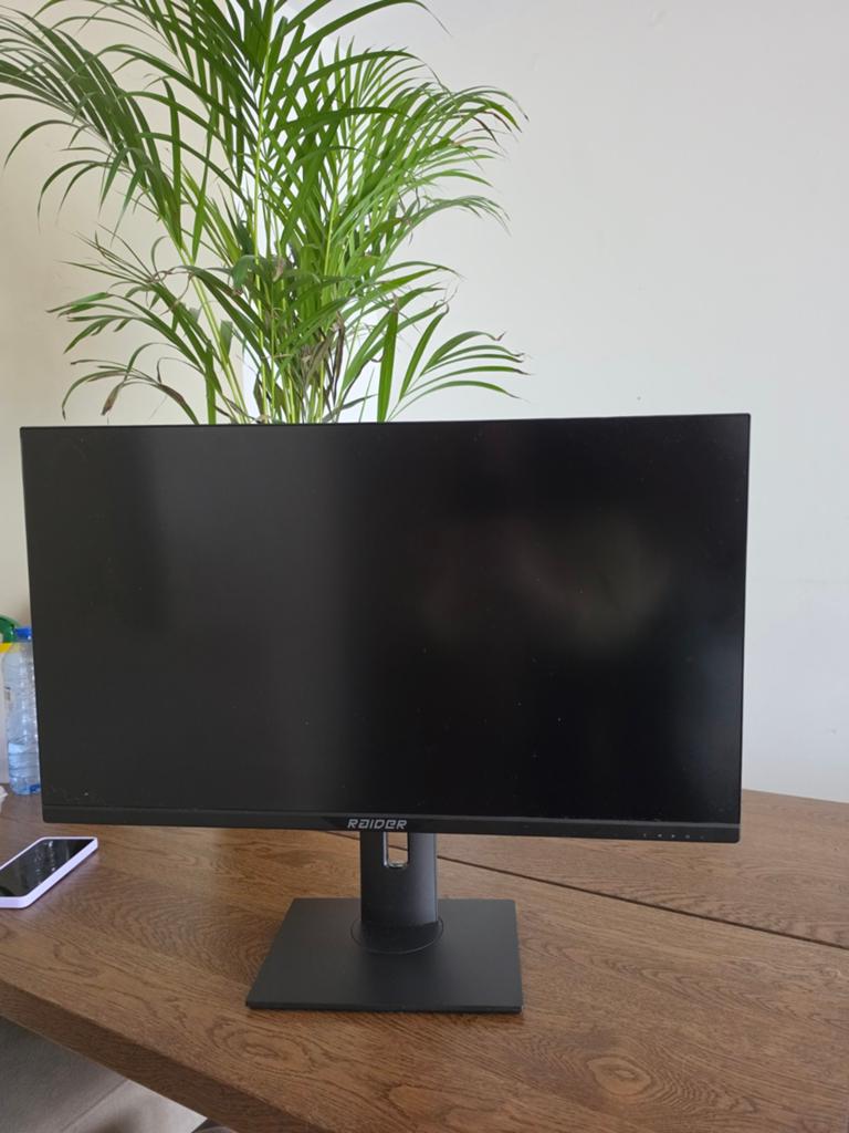 28" RAIDER 144Hz 4K ULTRA GAMING MONITOR, Computers en Software, RAIDER, IPS, 101 t/m 150 Hz, Ophalen