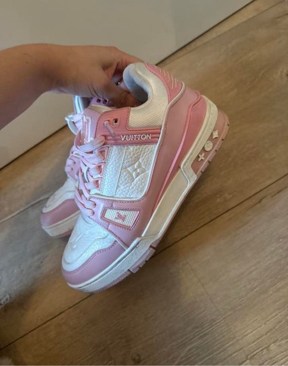 louis vuitton sneaker size 39, Ophalen of Verzenden, Zo goed als nieuw, Sneakers of Gympen