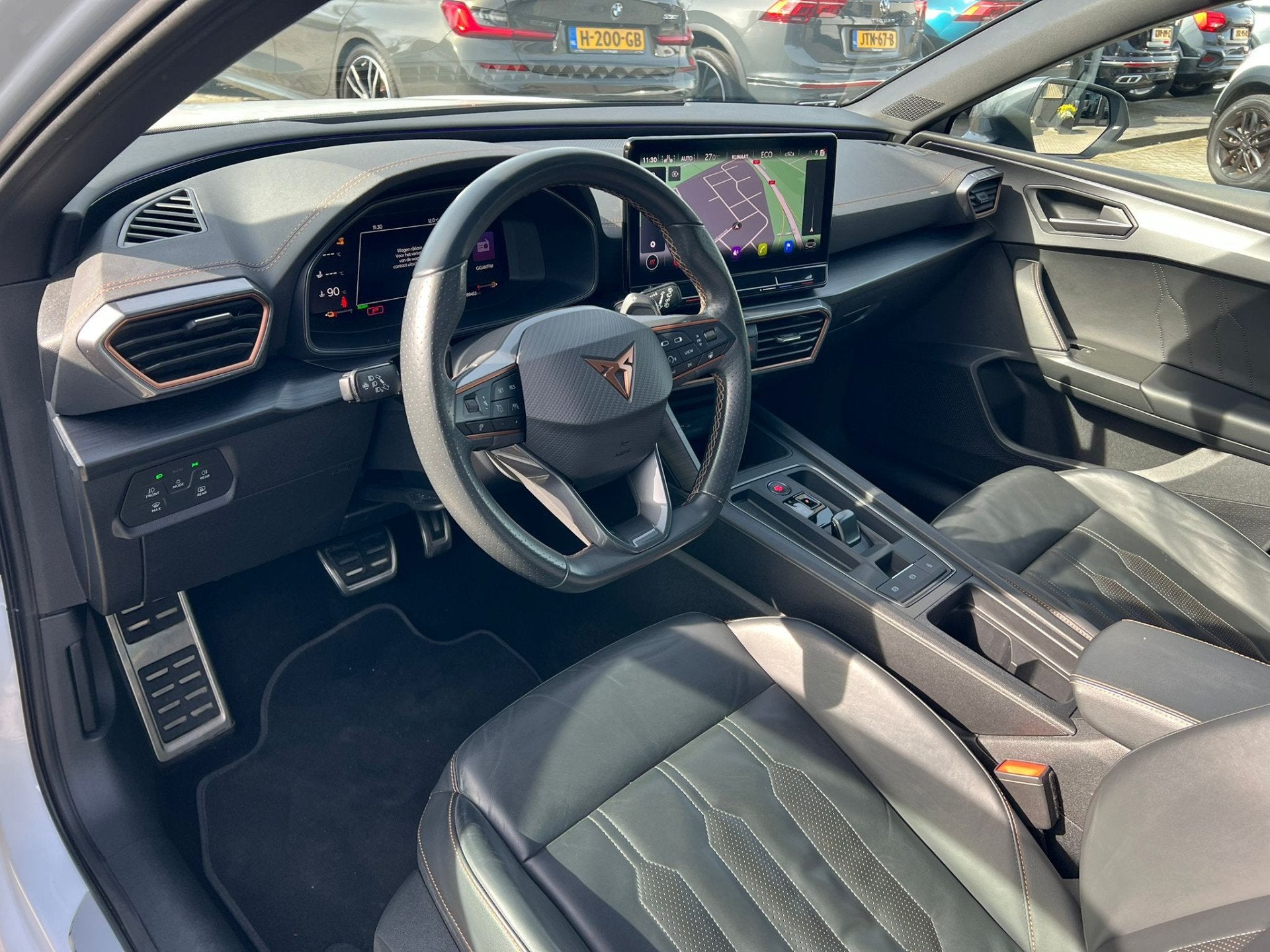 CUPRA Leon Sportstourer 1.4 e-Hybrid VZ Performance pano, le, Auto's, Cupra, 77 km/l, Gebruikt, Zwart, Leon