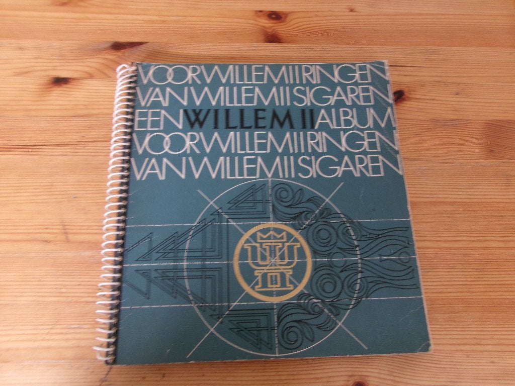 Voor Willem II Van Willem II Ringen Sigaren Album, Verzamelen, Rookartikelen, Aanstekers en Luciferdoosjes, Ophalen of Verzenden