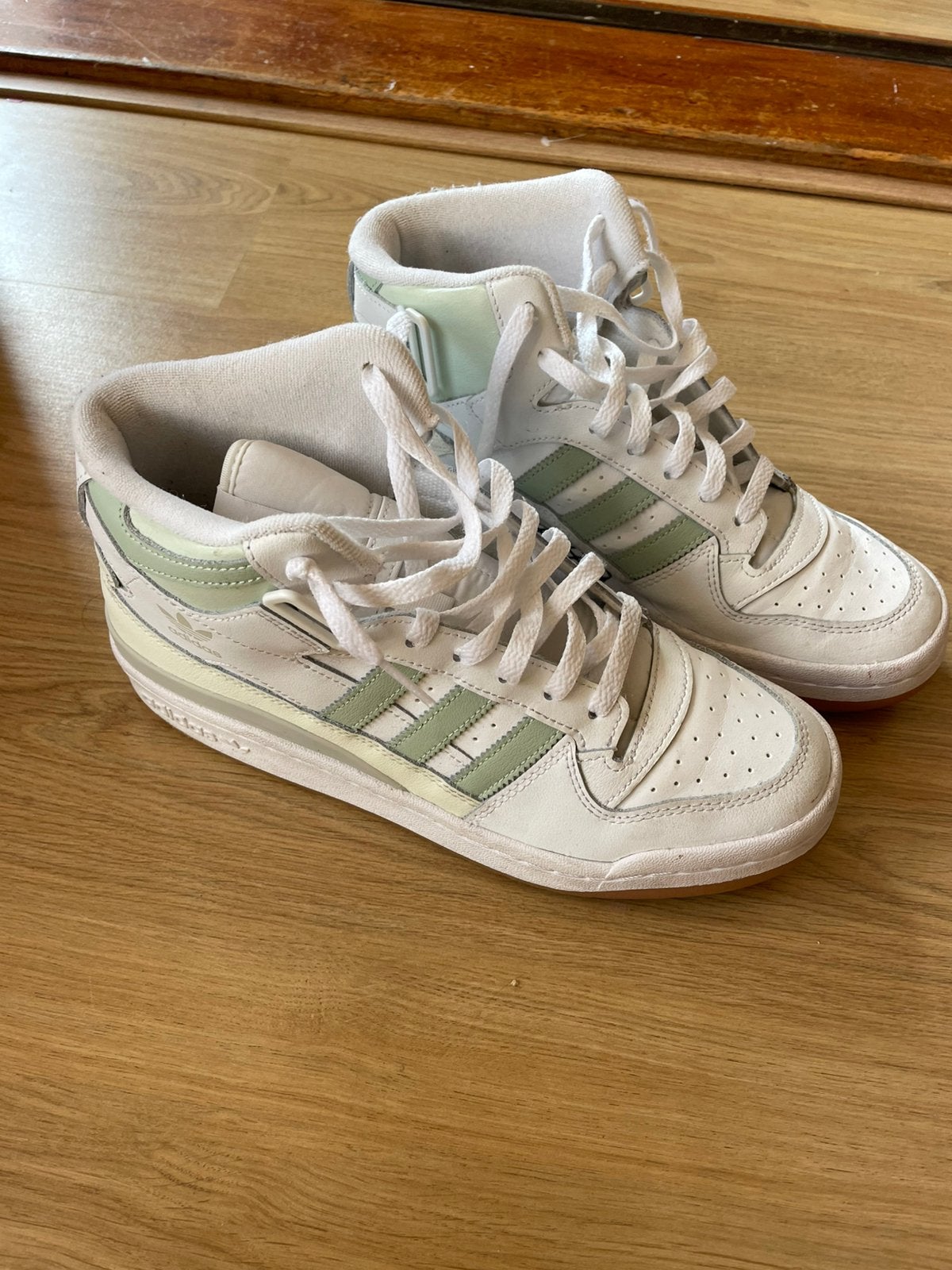Adidas forum sneaker 40 2/3, Ophalen of Verzenden, Zo goed als nieuw, Wit, Sneakers of Gympen