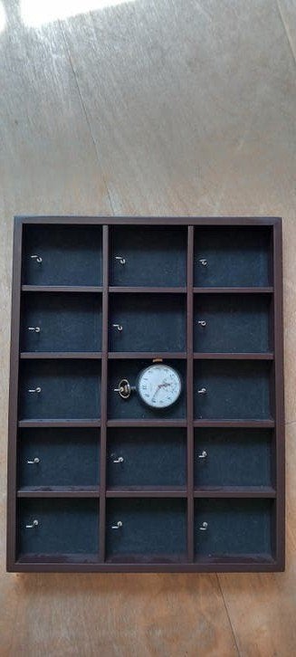 Kastjes voor zakhorloge's.    2 stuks, Ophalen of Verzenden