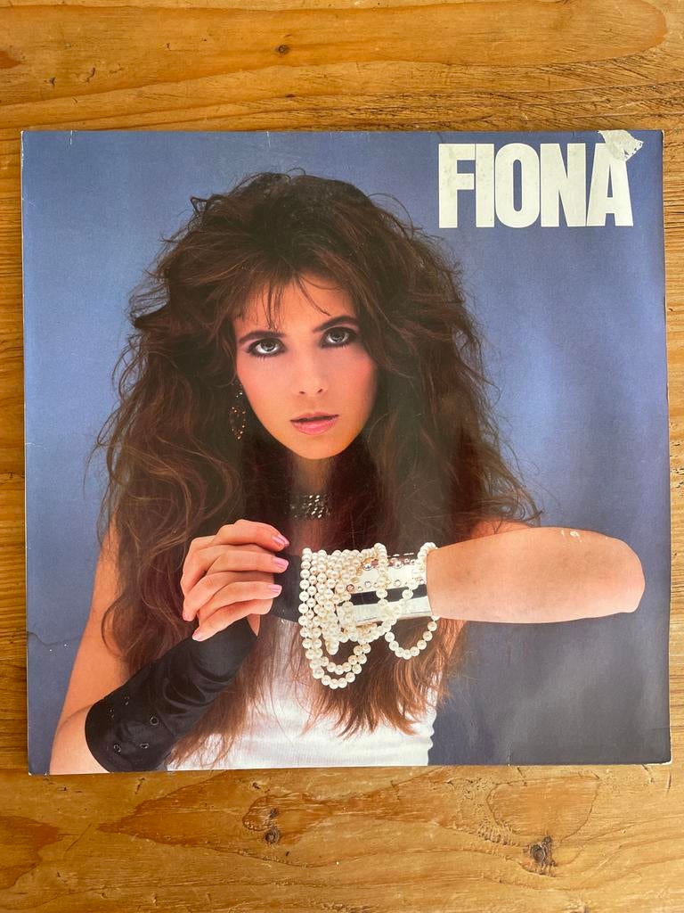Fiona - Fiona (Vinyl LP) - Hoes beschadigd, vinyl prima!, Ophalen of Verzenden, Gebruikt, 12 inch, Poprock
