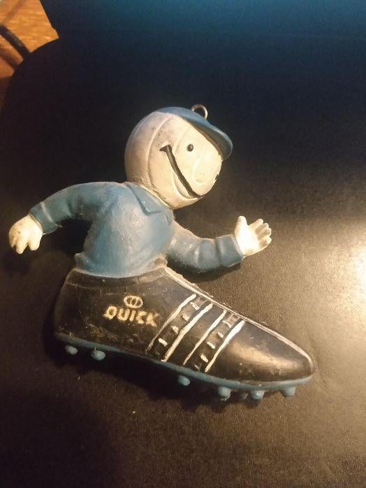 Reklame voetbalpoppetje van Quick, Ophalen of Verzenden, Zo goed als nieuw, Overige binnenlandse clubs, Beeldje of Poppetje