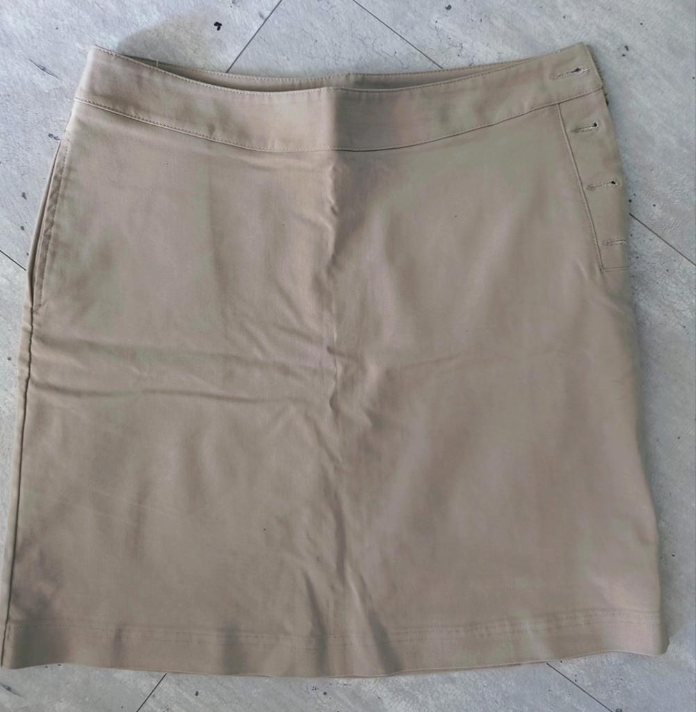 Sport rokje beige zij sluiting incl broekje merk LIJA, Ophalen of Verzenden, Zo goed als nieuw, Kleding, Overige merken