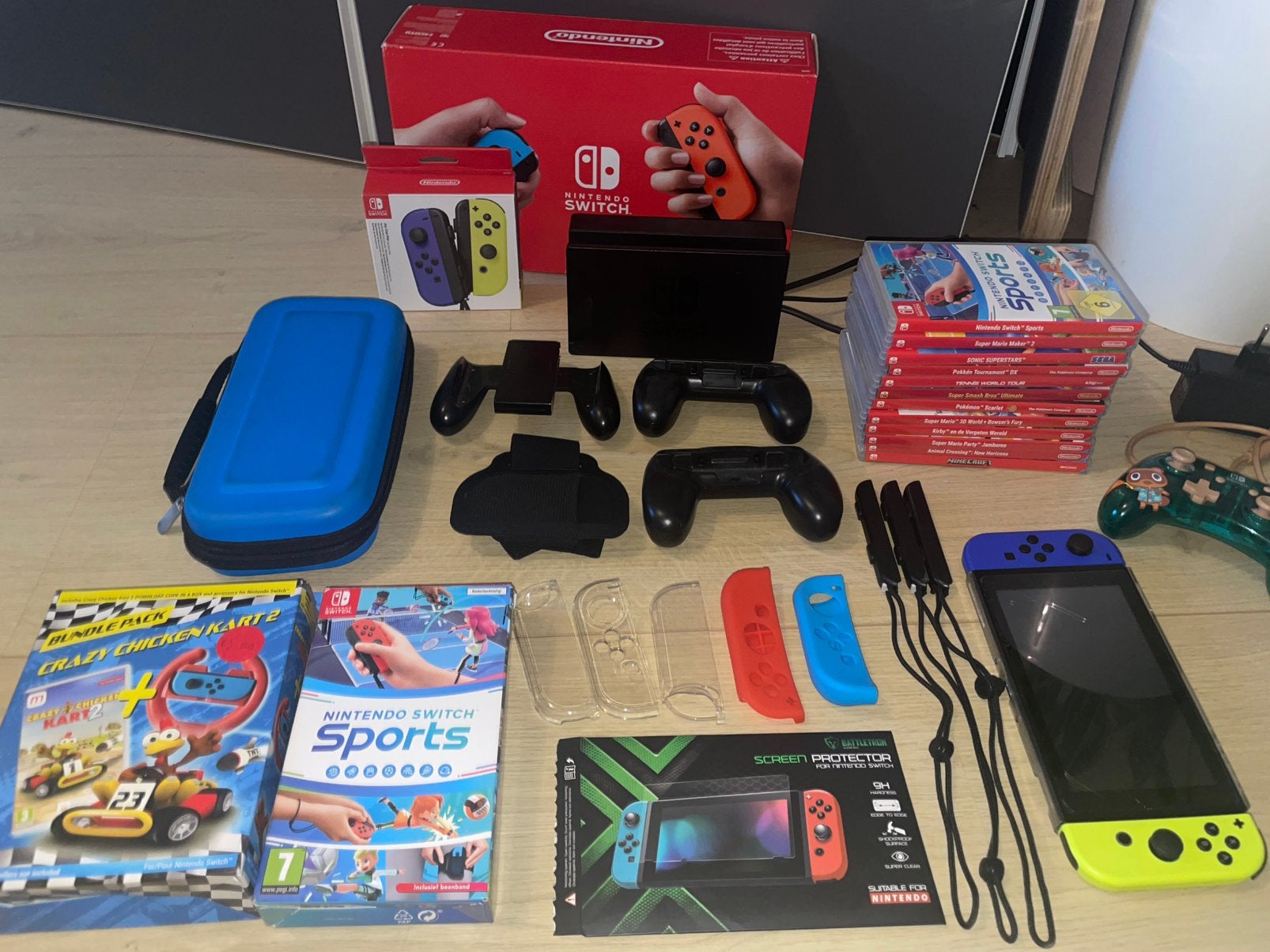Nintendo Switch incl 13 spellen en accessoires, Spelcomputers en Games, Spelcomputers | Nintendo Switch, Zo goed als nieuw, Switch Original