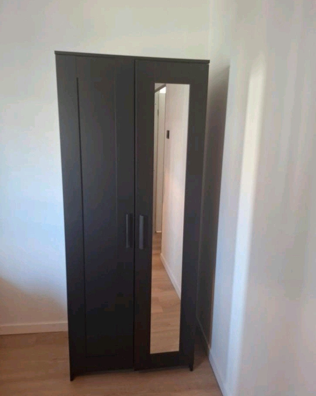 Een zwarte IKEA Brimnes kledingkast met spiegeldeur, Ophalen of Verzenden, 50 tot 75 cm, 50 tot 100 cm, 150 tot 200 cm