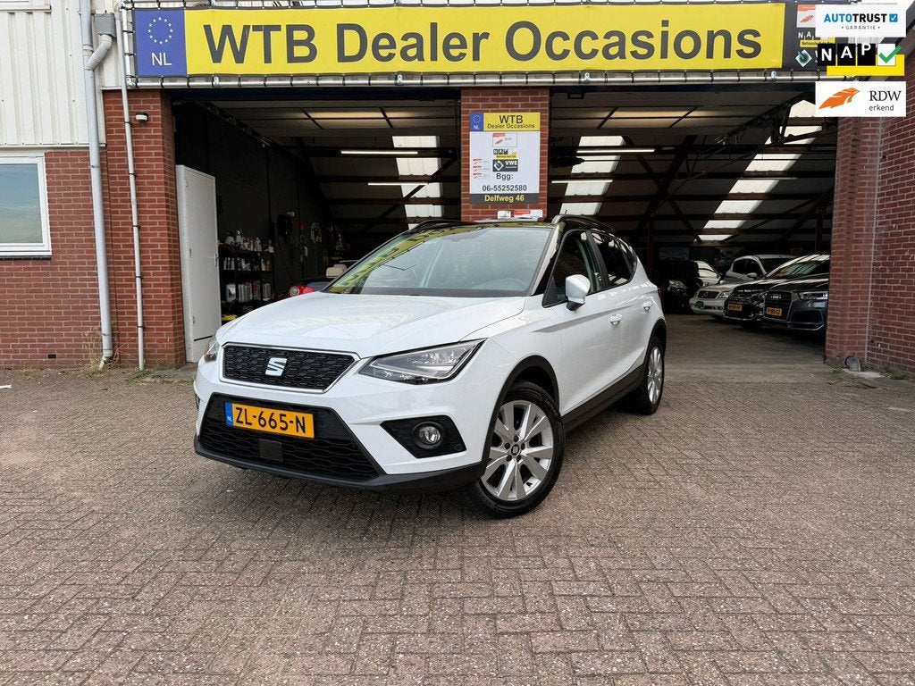 Seat Arona 1.0 TSI Style Business Intense, Trekhaak, Navi De, Auto's, Seat, Voorwielaandrijving, Stof, Gebruikt, 95 pk