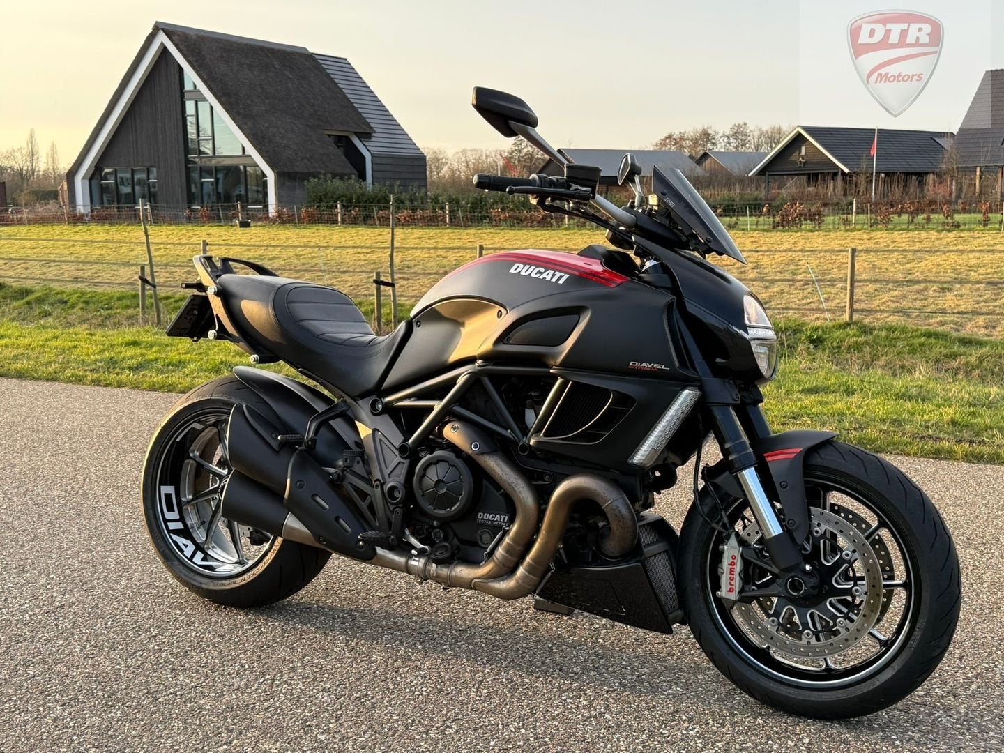 DUCATI DIAVEL STRADA (bj 2013), Motoren, Motoren | Ducati, DUCATI, 2 cilinders, 1198 cc, Motorrijbewijs A
