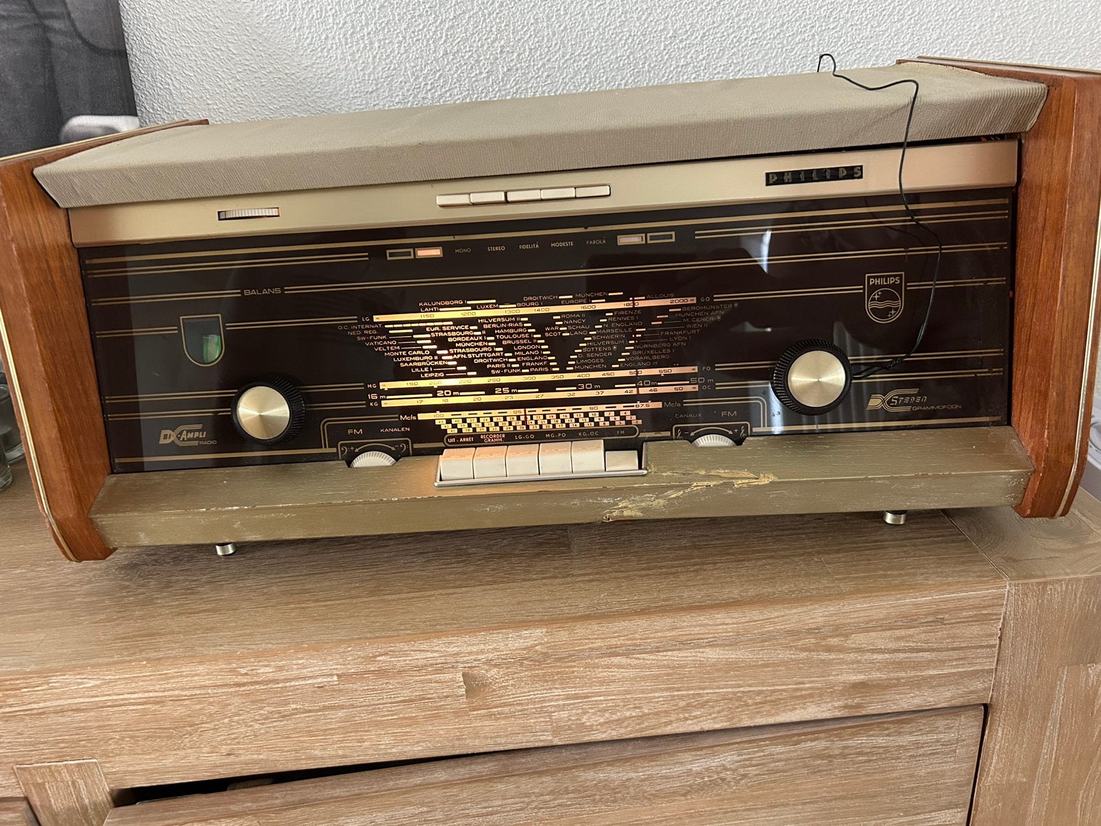 Vintage Philips Bi-Ampli Buizenradio Plano – Jaren 60, Ophalen