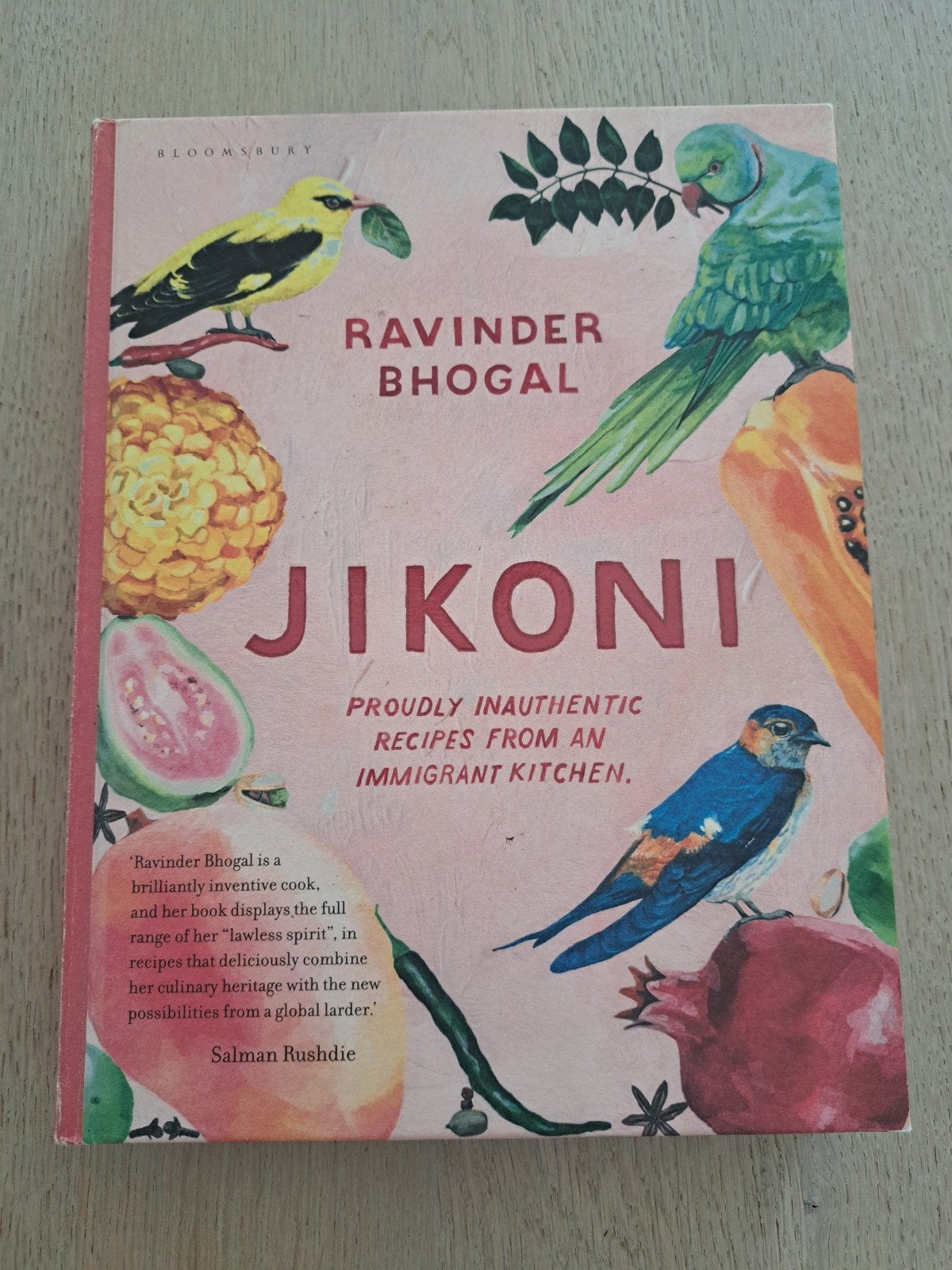 JIKONI - Ravinder Bhogal, Boeken, Ophalen of Verzenden, Zo goed als nieuw, Azië en Oosters