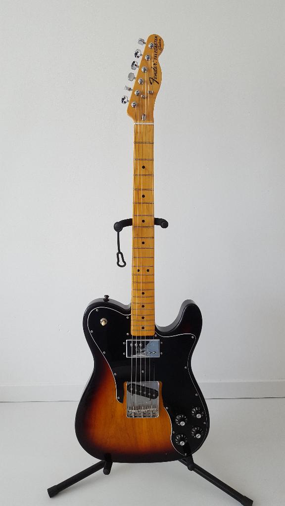 ≥ Fender American vintage '72 telecaster — Snaarinstrumenten