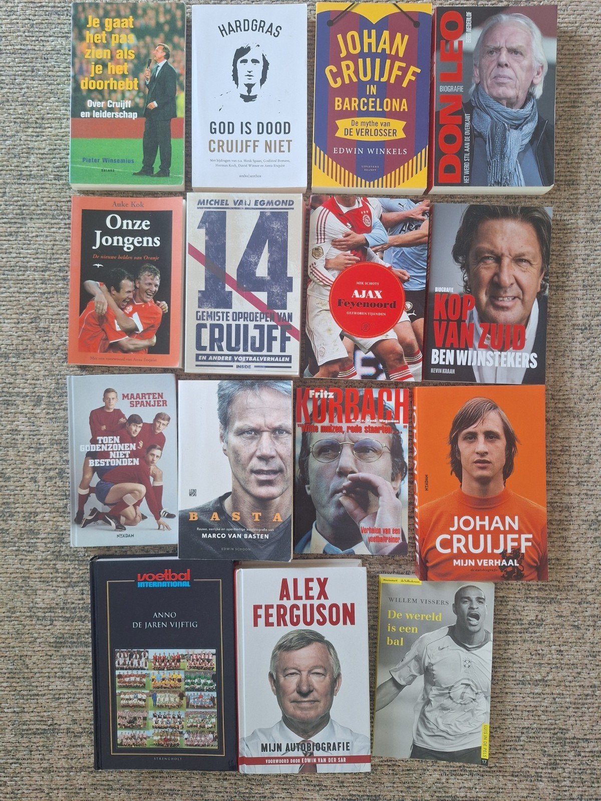 Voetbalboeken: Cruijff, Derksen, Dijkshoorn, Ferguson, Ophalen of Verzenden, Zo goed als nieuw, Overige sporten