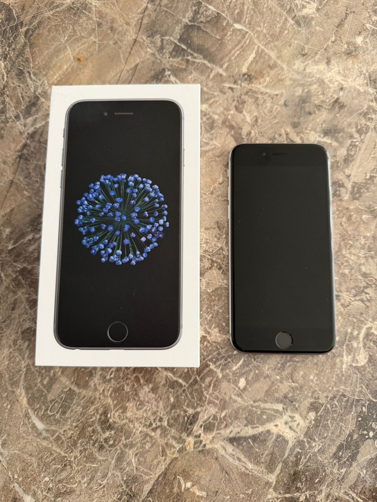 Iphone 6. Goede staat. 80% batterij conditie. Bieden, Telecommunicatie, Mobiele telefoons | Apple iPhone, Ophalen of Verzenden