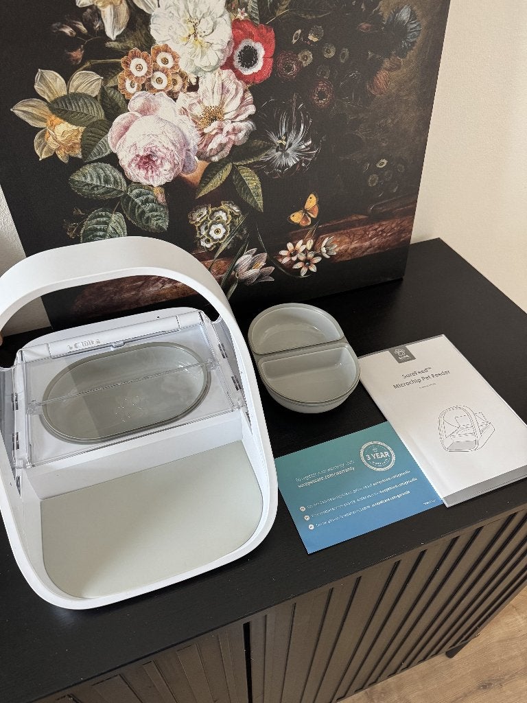 Surefeed Microchip petfeeder - voerbak, Ophalen, Automatisch, Zo goed als nieuw