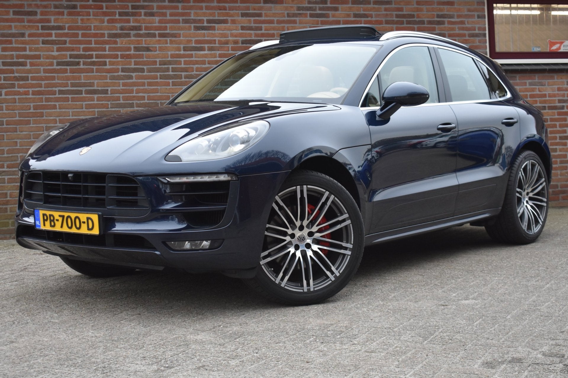 Porsche Macan 3.0 GTS '17 Pano LED Leder Sport Chrono Navi C, Auto's, Automaat, Gebruikt, Euro 6, Blauw