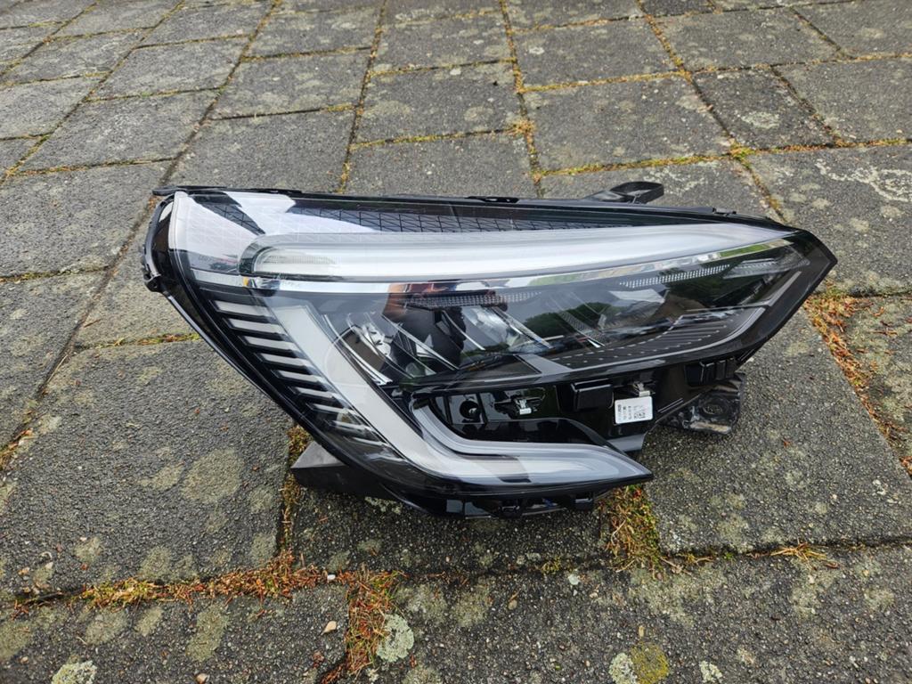 Renault clio koplamp rechts, Ophalen of Verzenden, Overige typen