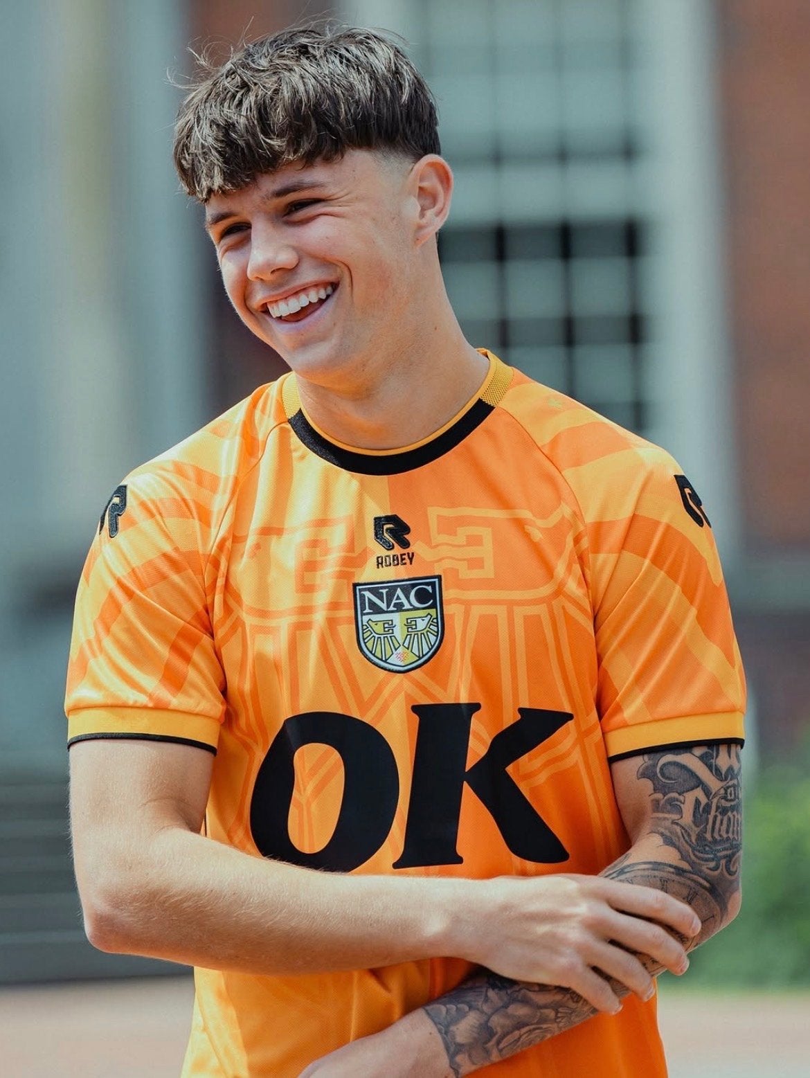 GEZOCHT! NAC Breda 3e shirt maat L of XL, Ophalen, Maat 52/54 (L), Nieuw, Oranje