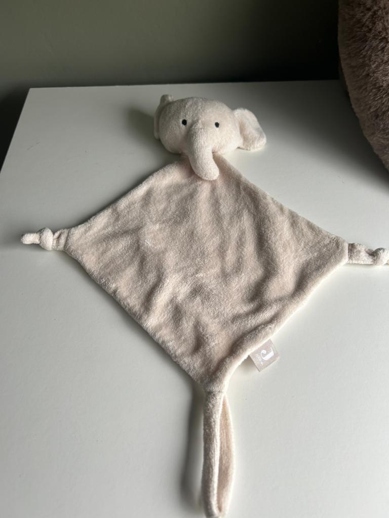 Jollein nougat olifant knuffeldoekje, Ophalen of Verzenden, Zo goed als nieuw, Olifant