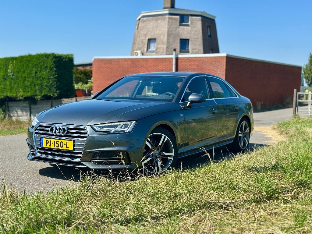 Audi A4 1.4 TFSI 150pk Sport 2017 trekhaak camera dakkoffer, Auto's, Audi, Origineel Nederlands, 1395 cc, Particulier, Sedan