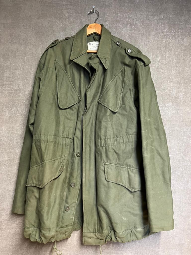 originele Nederlandse KL Koninklijke Landmacht M-65 veldjas, Ophalen of Verzenden, Landmacht, Nederland, Kleding of Schoenen