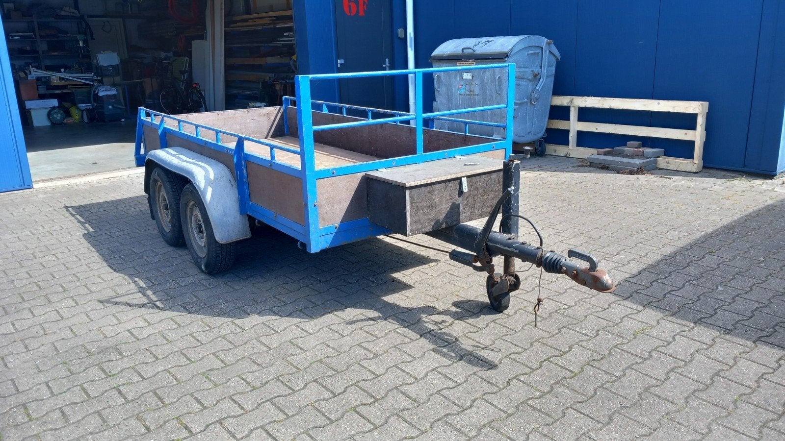 Robuuste Tandemasser Aanhanger met Watervaste Vloer, Ophalen, Gebruikt