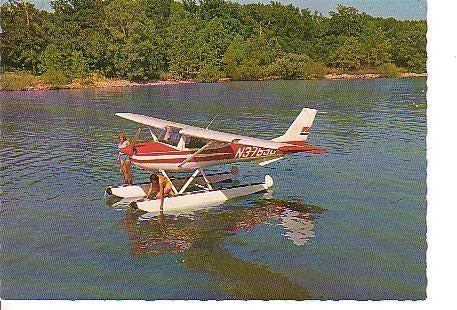 Ansichtkaart	Cessna op drijvers	Vliegtuig, Verzenden, 1960 tot 1980, Ongelopen, Voertuig