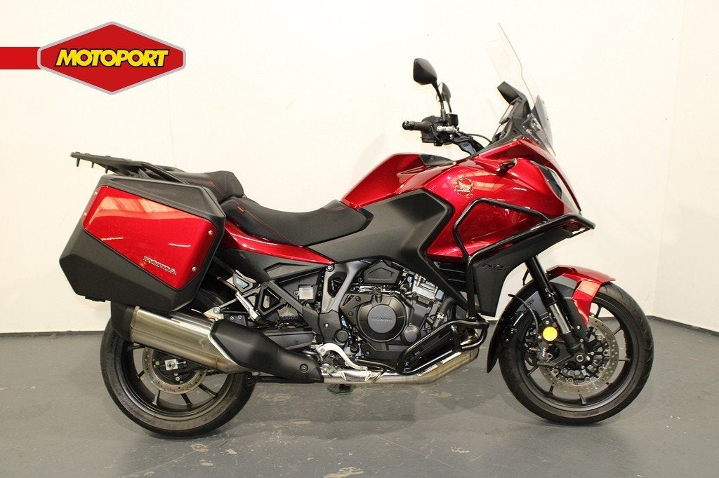 Honda NT 1100 (bj 2024), Motoren, Bedrijf, Mc.benelux@honda-eu.com, Toermotor, Doornveld 180
B-1731  Zellik, BE