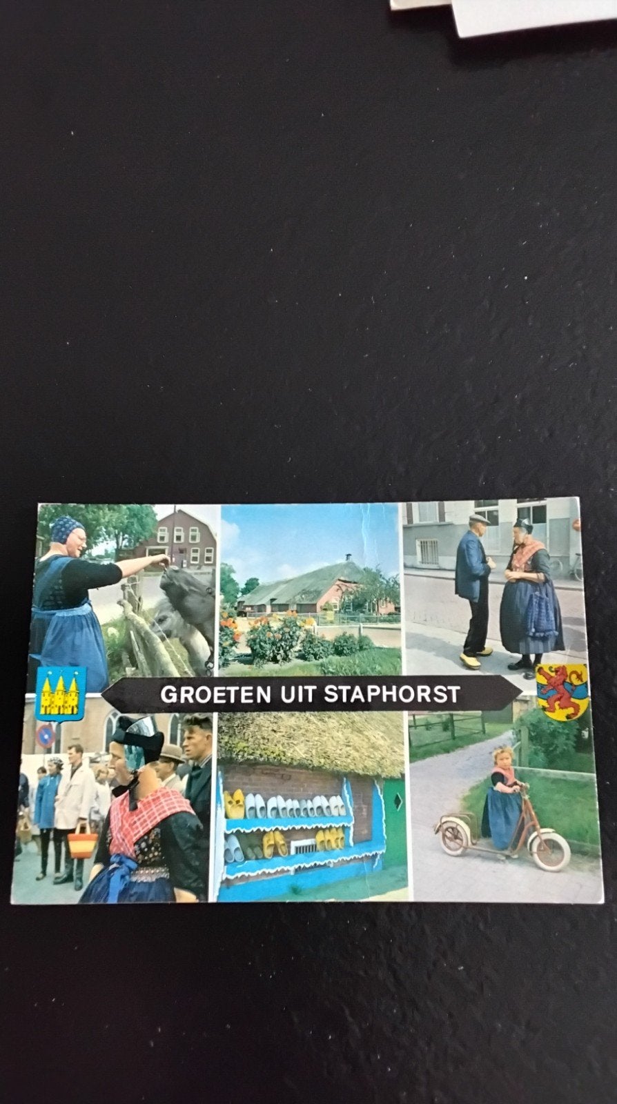 Ansichtkaart Groeten uit Staphorst - Traditionele Klederdrac, Ophalen of Verzenden