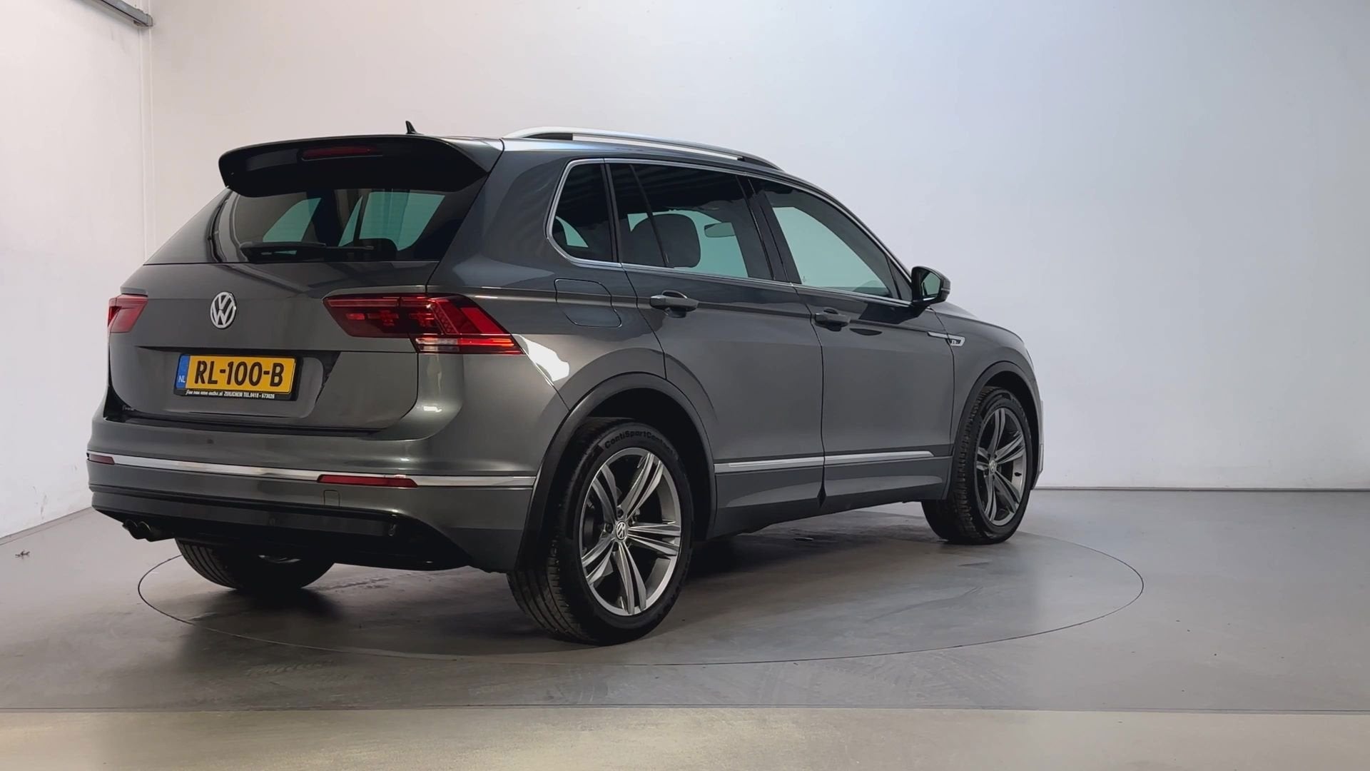 Volkswagen Tiguan 1.4 TSI 150pk DSG ACT Highline Virtual Coc, 4 cilinders, Alcantara, Origineel Nederlands, Grijs