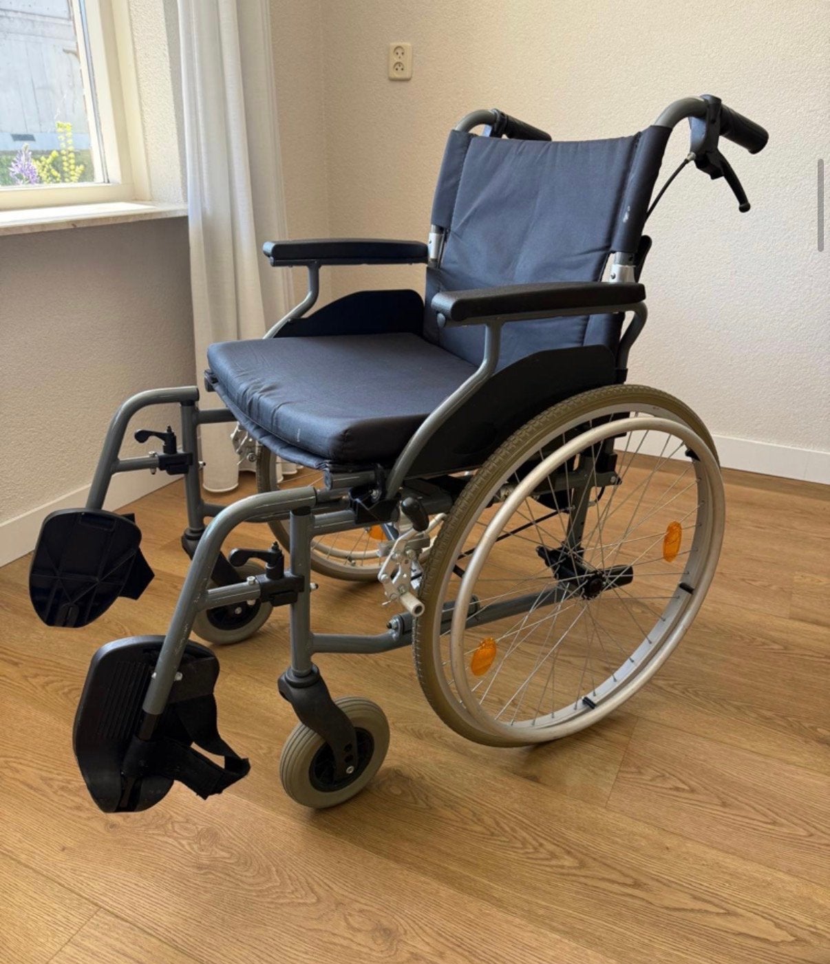 MultiMotion M6 lichtgewicht rolstoel Quick Release, Diversen, Ophalen, Duwrolstoel