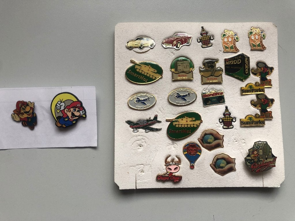 Diverse pins oa Mario, Ophalen of Verzenden, Zo goed als nieuw, Overige onderwerpen